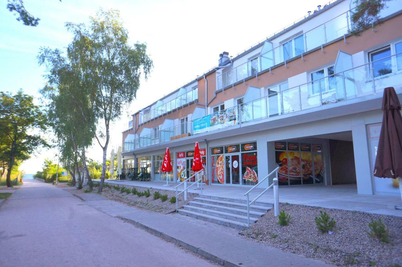 Porta Mare No12 - Przy Samej Plazy Z Widokiem Na Morze Apartment Дзивновек Екстериор снимка